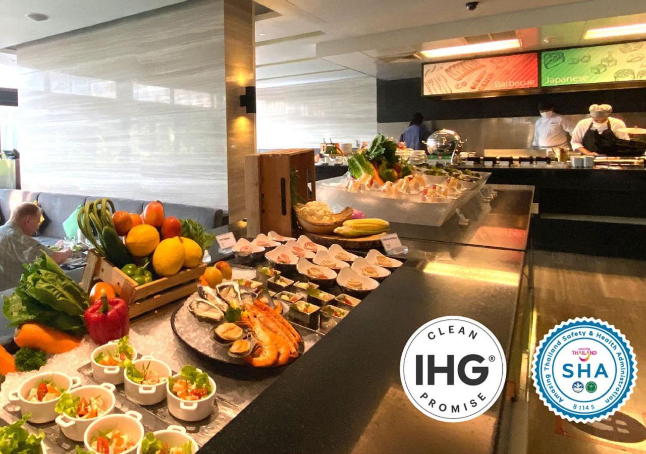 Holiday Inn Bangkok Sukhumvit By Ihg Exterior photo