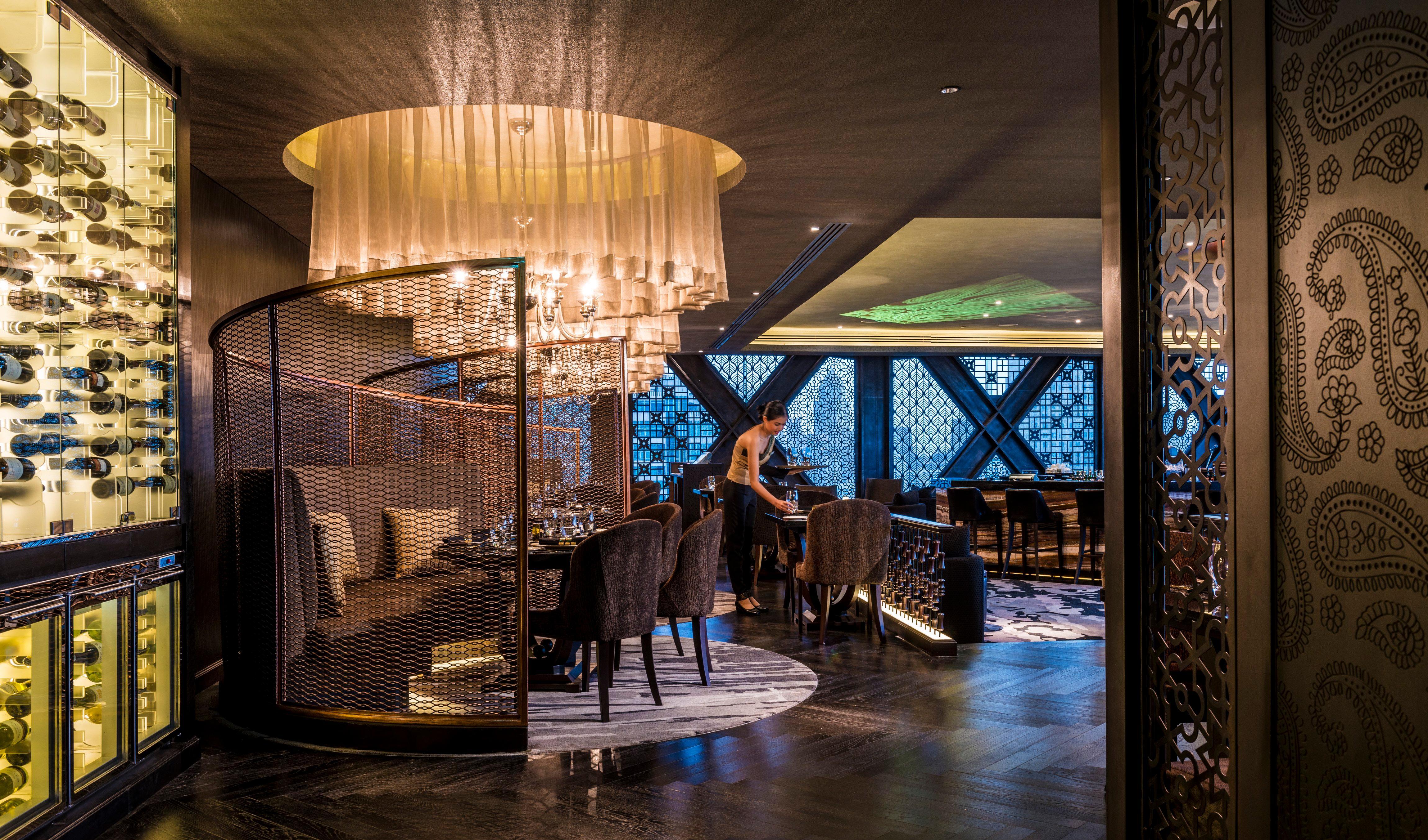 Holiday Inn Bangkok Sukhumvit By Ihg Exterior photo