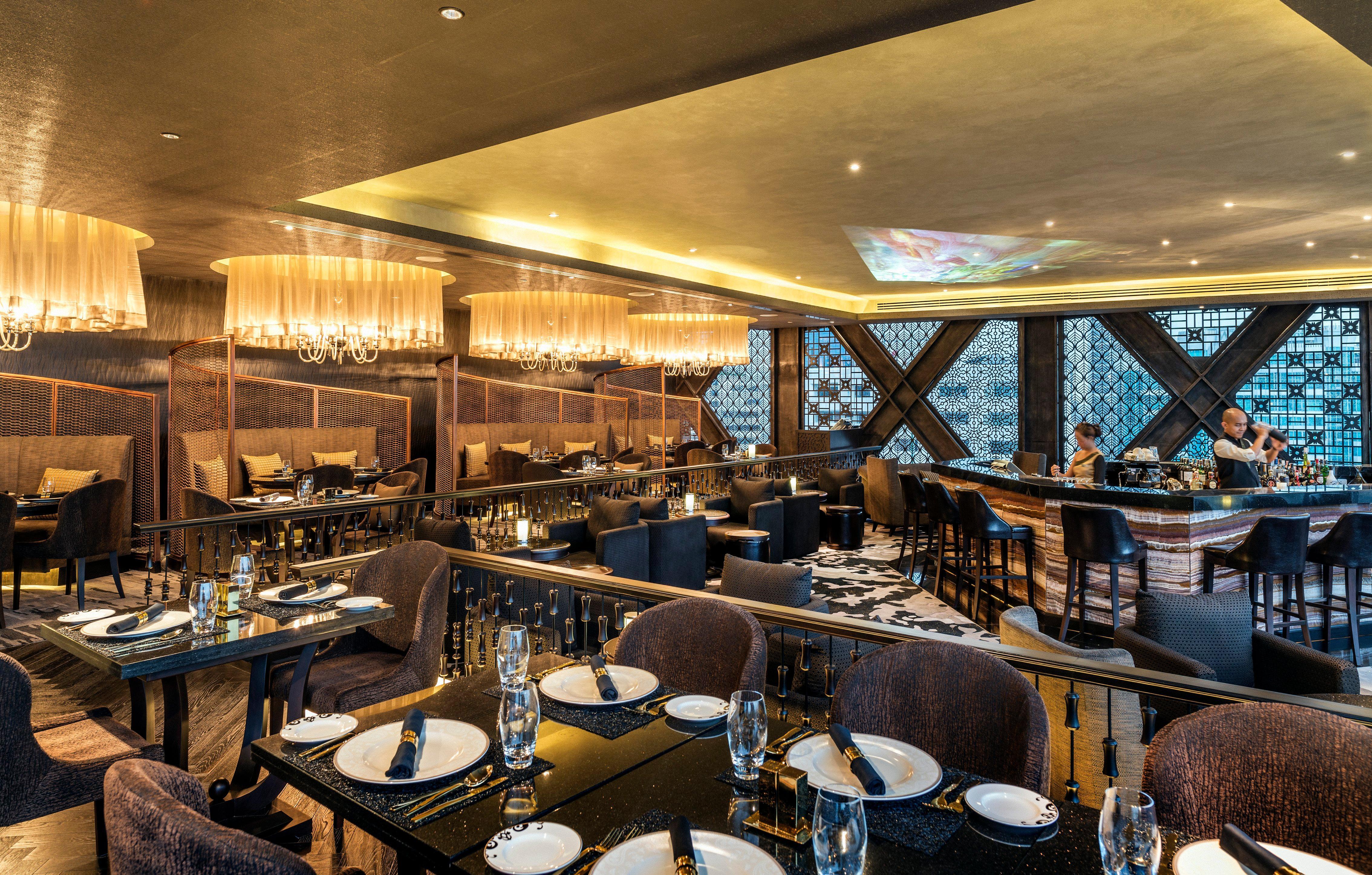 Holiday Inn Bangkok Sukhumvit By Ihg Exterior photo